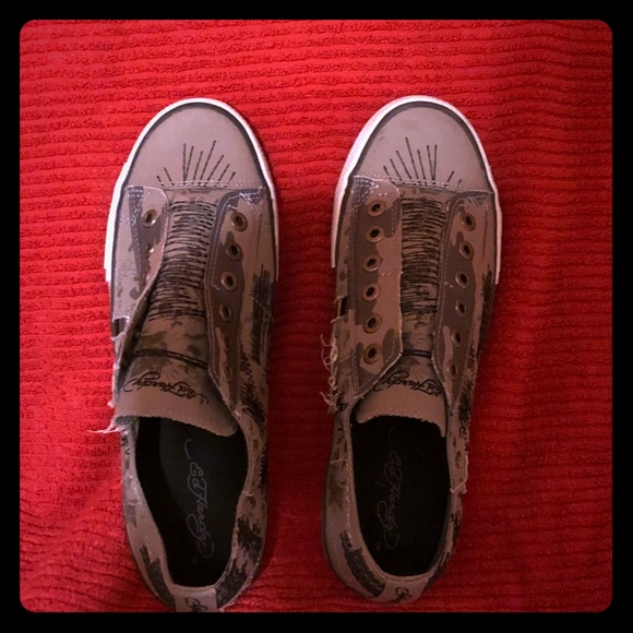 Ed Hardy Other - Ed Hardy Men Canvas Sneaker (New Never Worn)